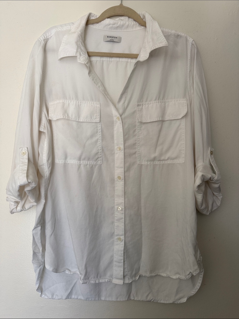 Aritzia Babaton White Button Down Shirt Women's L Oversized